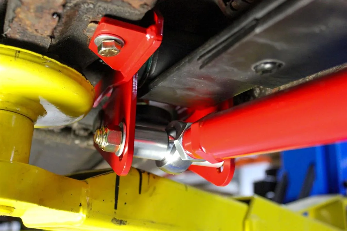 Adjustable Leaf Spring Traction Bars Stabilization Kit - view 5