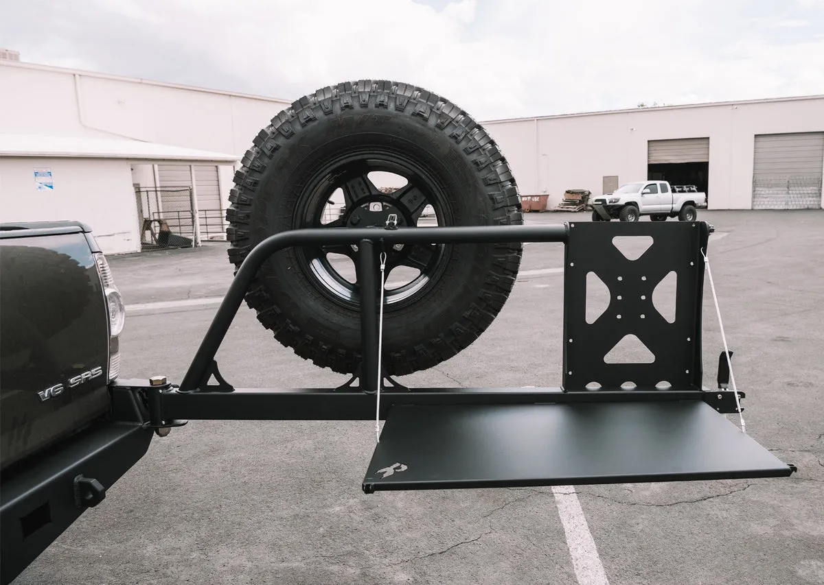 Custom Off-Road Steel Rear Bumper with Tire Carrier - view 4